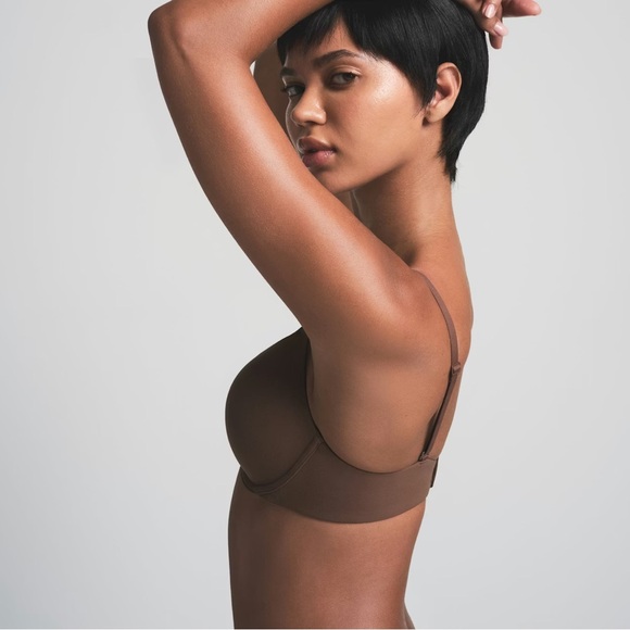 Skims Fits Everybody T-shirt Demi Bra in Jasper NWOT size 34DDD - Picture 8 of 8